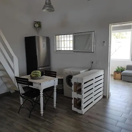 Semesterbostad Casa Cardillo Tra Mare E Monti Casteldaccia